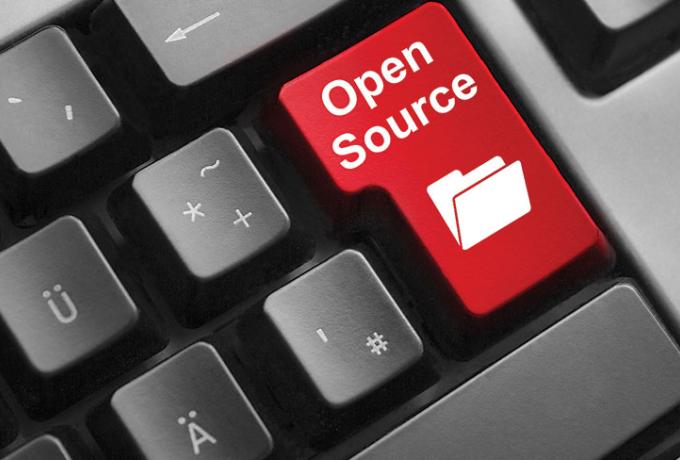 Achieving IT independence through open-source